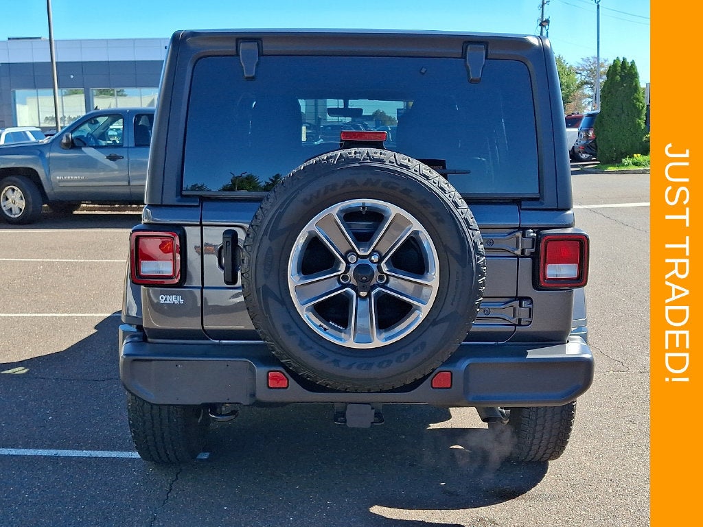 2022 Jeep Wrangler Unlimited Sahara