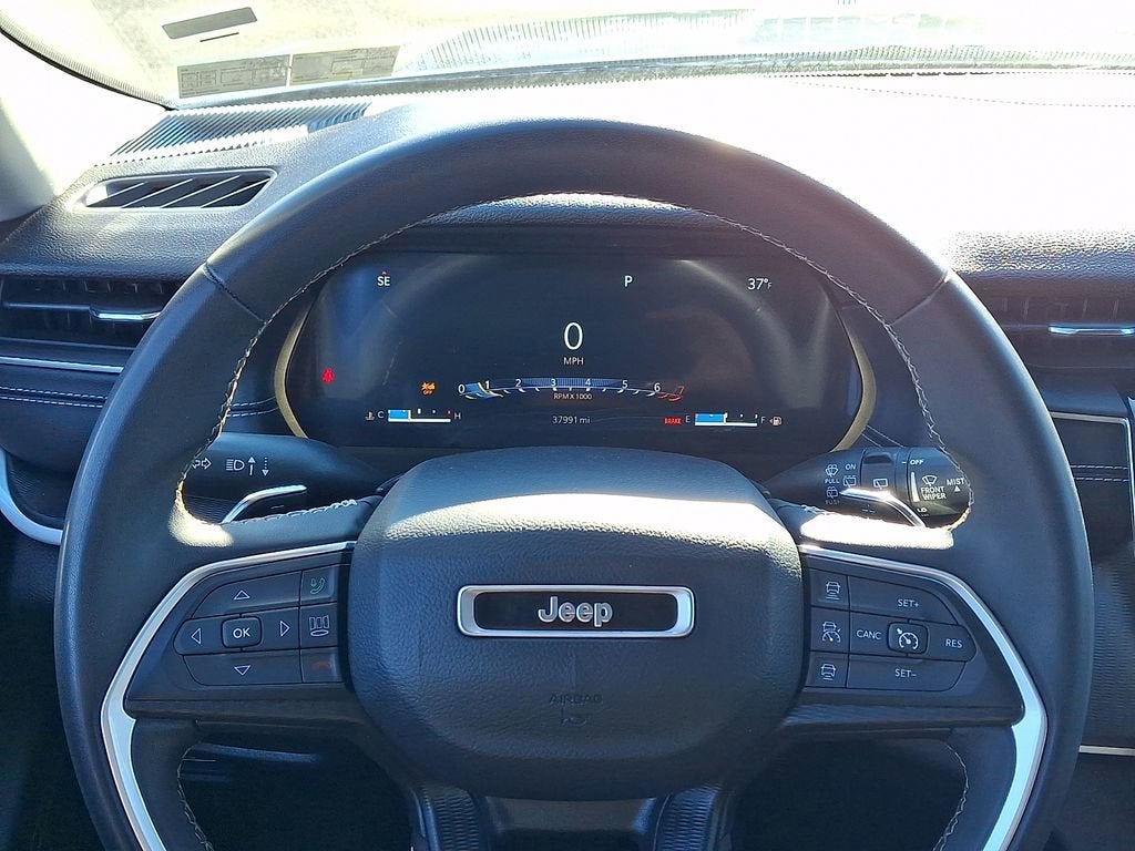 2023 Jeep Grand Cherokee L Laredo