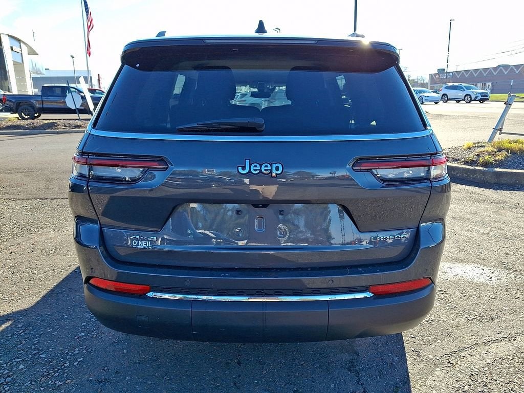 2023 Jeep Grand Cherokee L Laredo