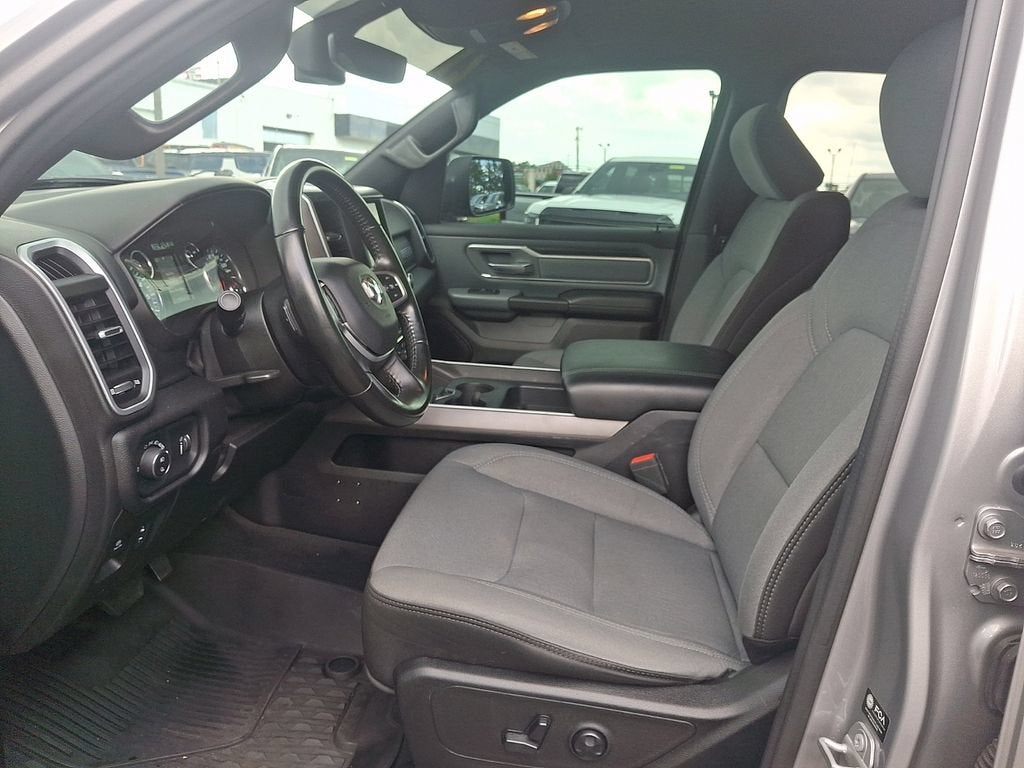 2021 RAM 1500 Big Horn Quad Cab 4x4 6'4" Box
