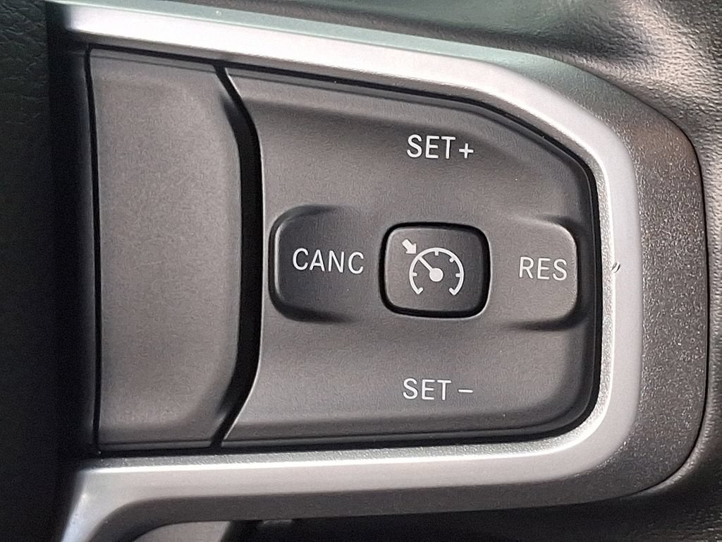 2021 RAM 1500 Big Horn Quad Cab 4x4 6'4" Box