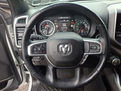 2020 RAM 1500 Big Horn Crew Cab 4x4 5'7" Box