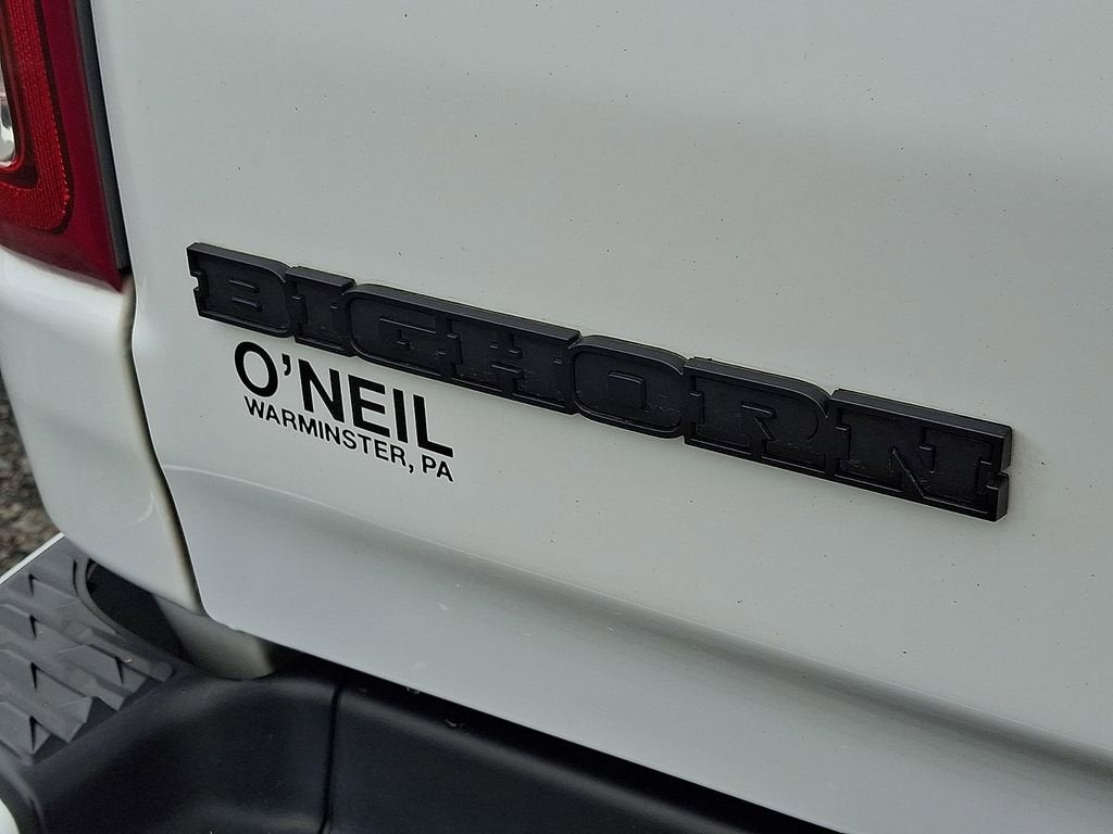 2020 RAM 1500 Big Horn Crew Cab 4x4 5'7" Box