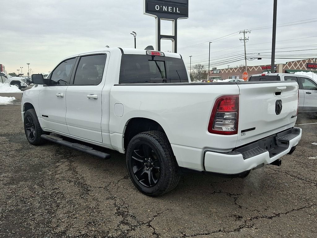 2020 RAM 1500 Big Horn Crew Cab 4x4 5'7" Box