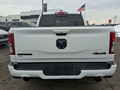 2020 RAM 1500 Big Horn Crew Cab 4x4 5'7" Box