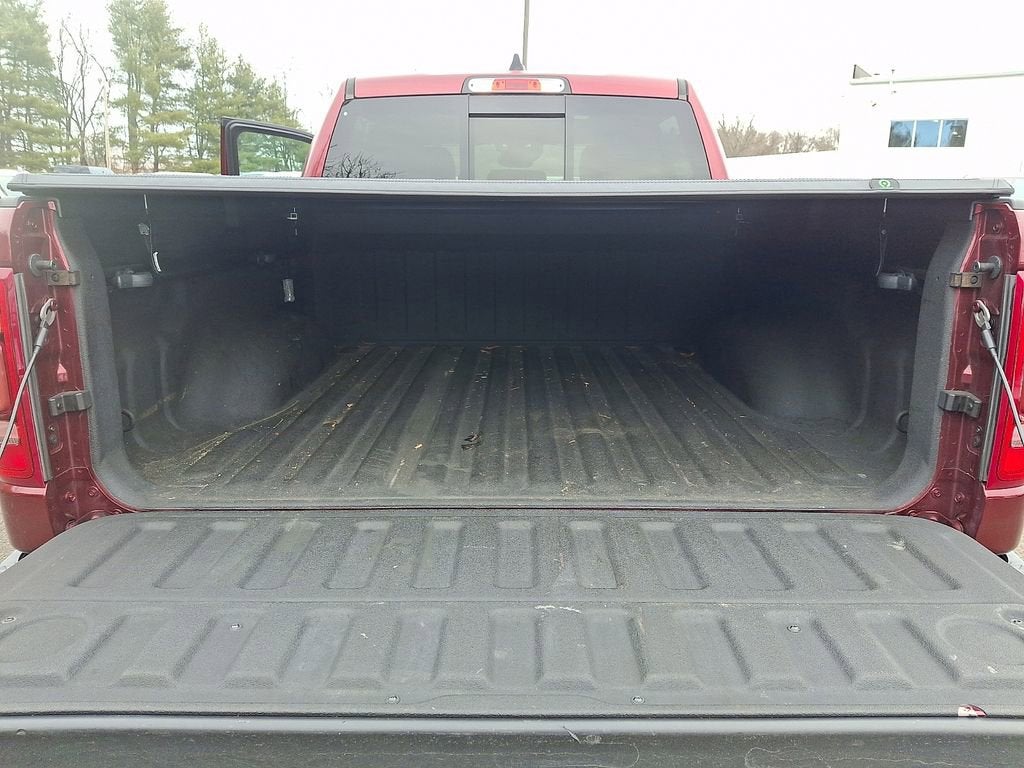 2019 RAM 1500 Limited Crew Cab 4x4 5'7" Box