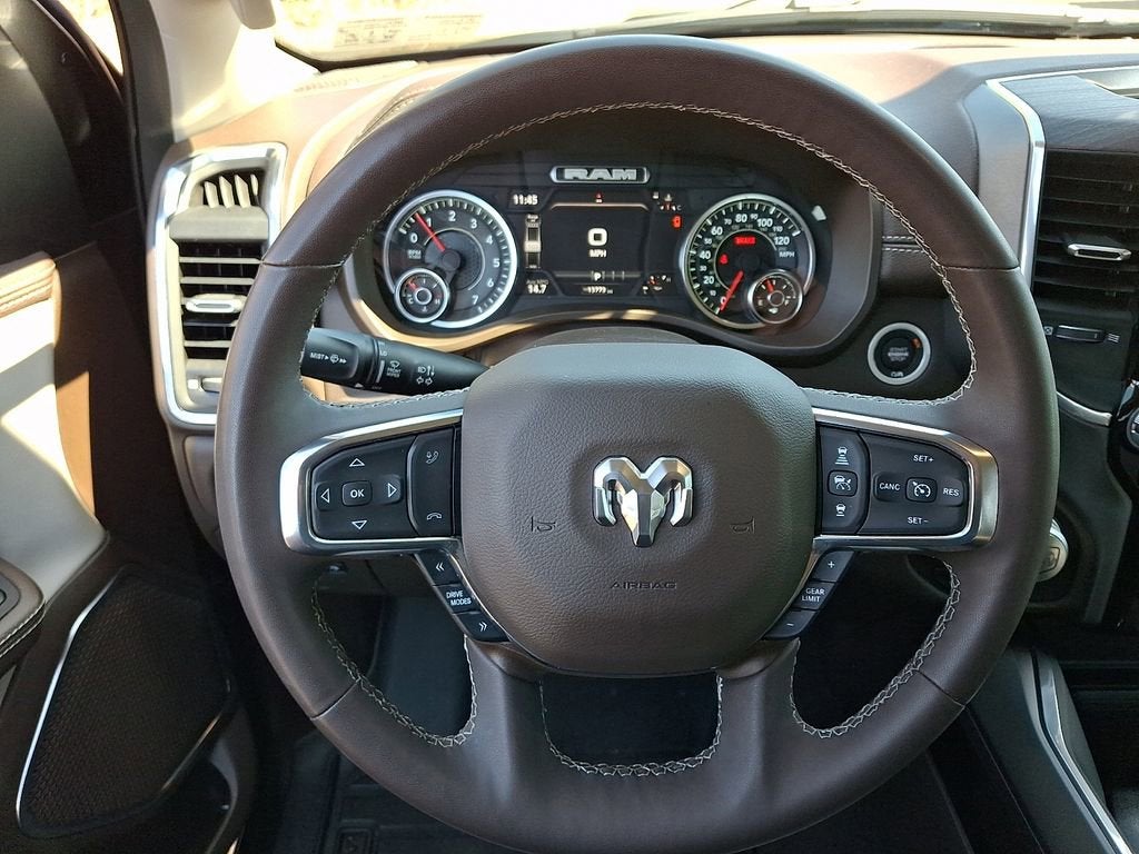2025 RAM 1500 Laramie Crew Cab 4x4 5'7" Box