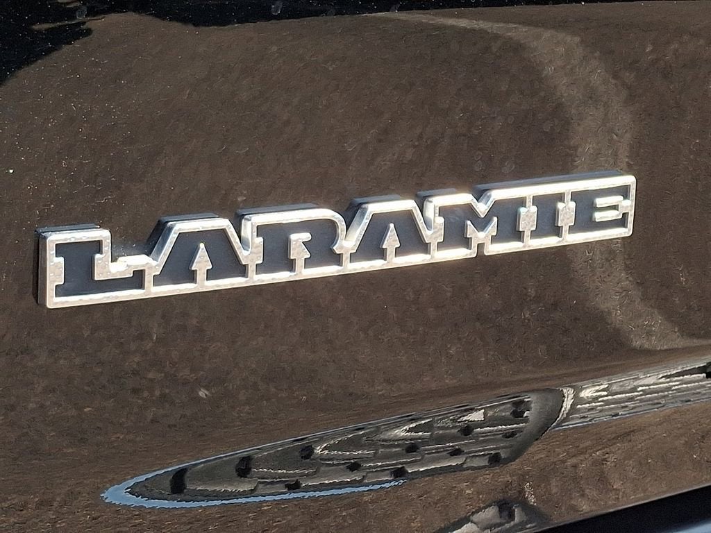 2025 RAM 1500 Laramie Crew Cab 4x4 5'7" Box
