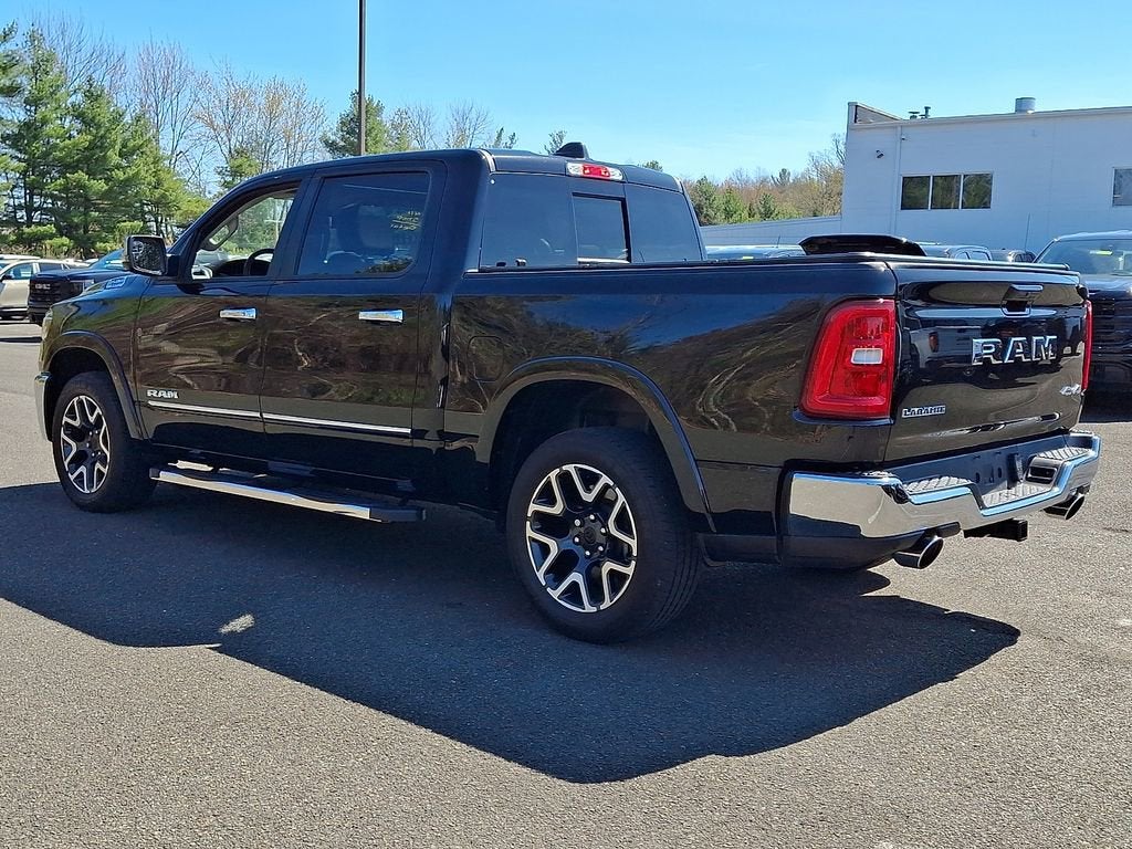 2025 RAM 1500 Laramie Crew Cab 4x4 5'7" Box