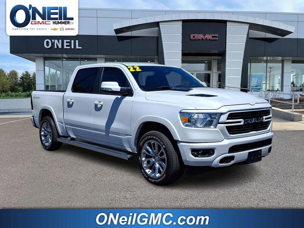 2022 RAM 1500 Laramie Crew Cab 4x4 5'7" Box
