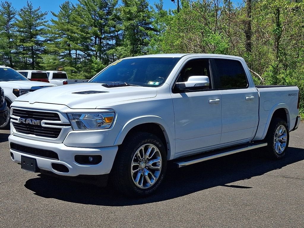 2022 RAM 1500 Laramie Crew Cab 4x4 5'7" Box