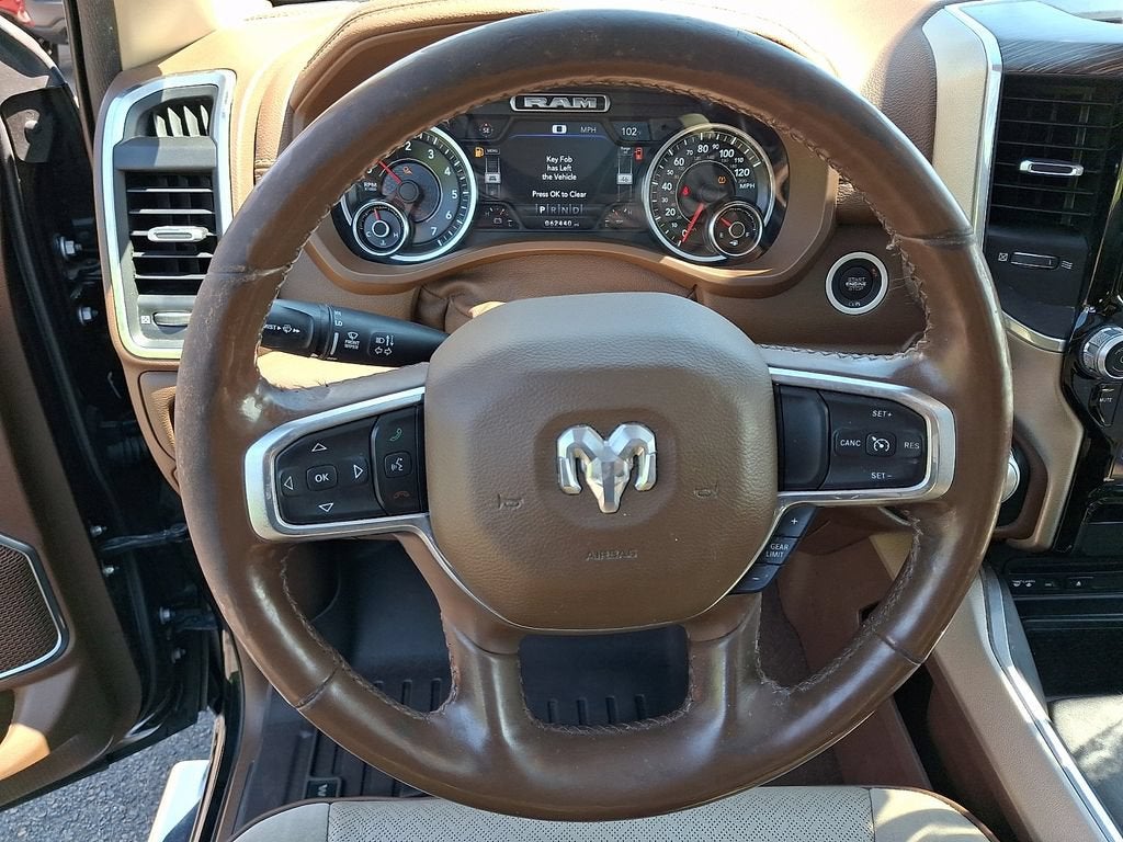 2019 RAM 1500 Laramie Crew Cab 4x4 5'7" Box