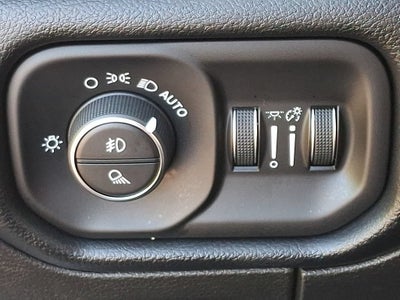 2019 RAM 1500 Rebel Crew Cab 4x4 5'7" Box