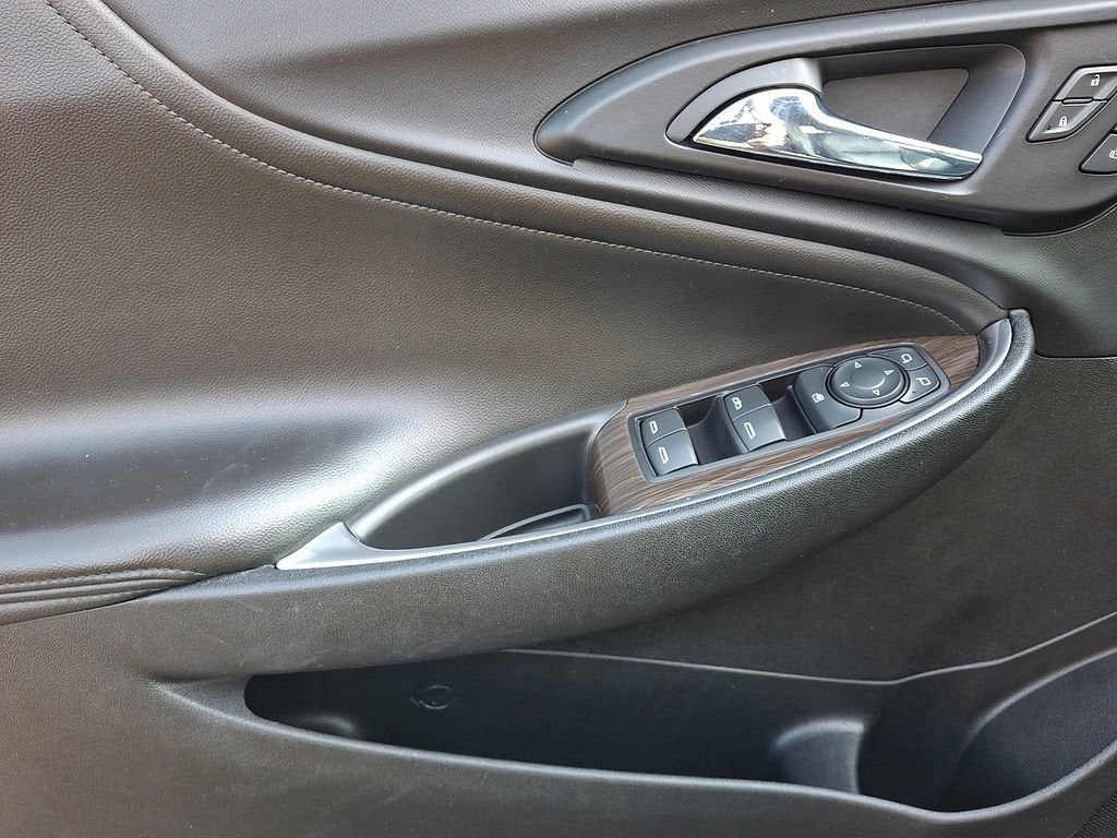 2017 Chevrolet Malibu Premier - Photo 12