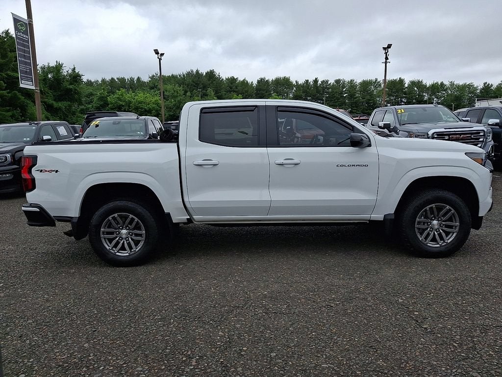 2024 Chevrolet Colorado LT