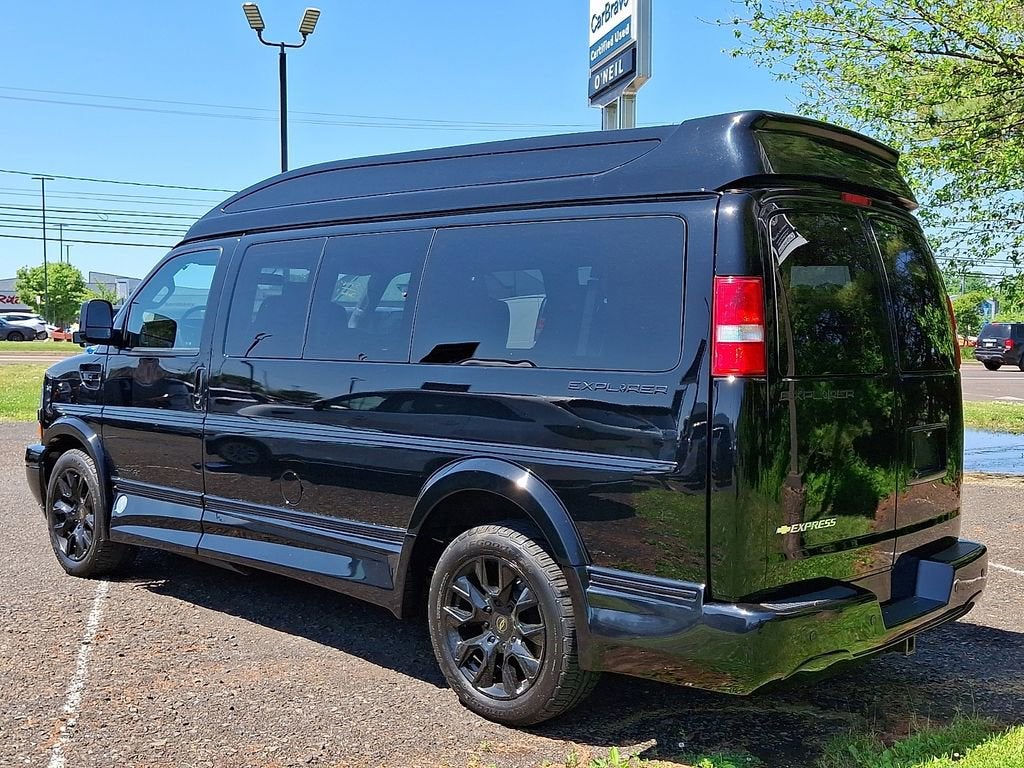 2023 Chevrolet Express Cargo 2500 WT