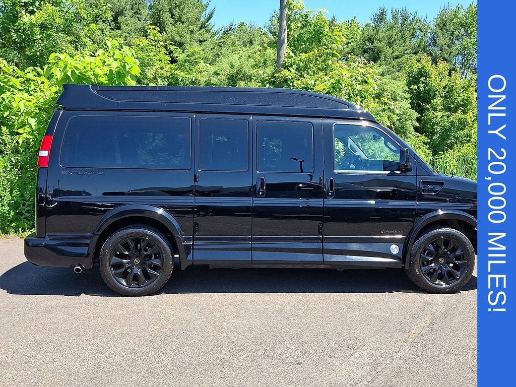 2023 Chevrolet Express Cargo 2500 WT