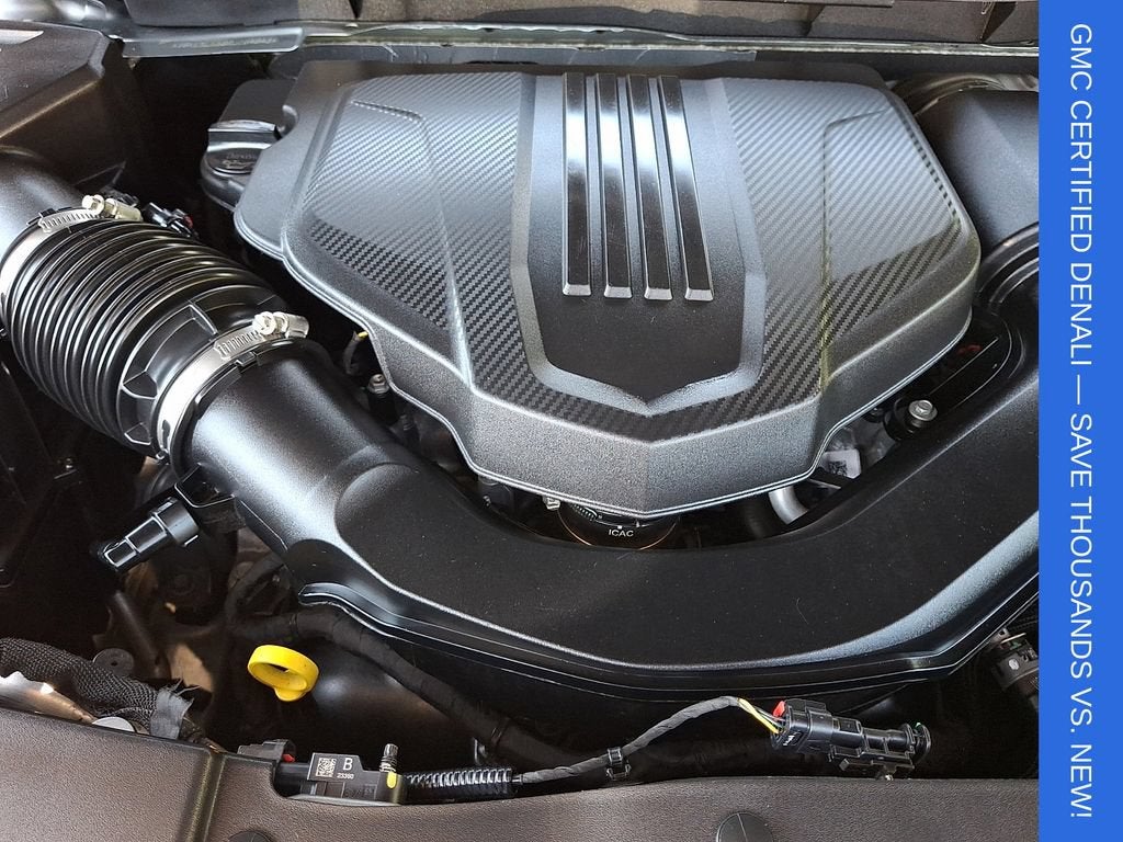 2024 GMC Acadia Denali