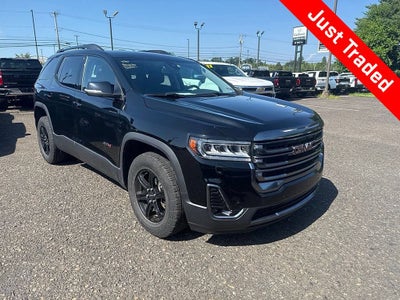 2023 GMC Acadia AT4