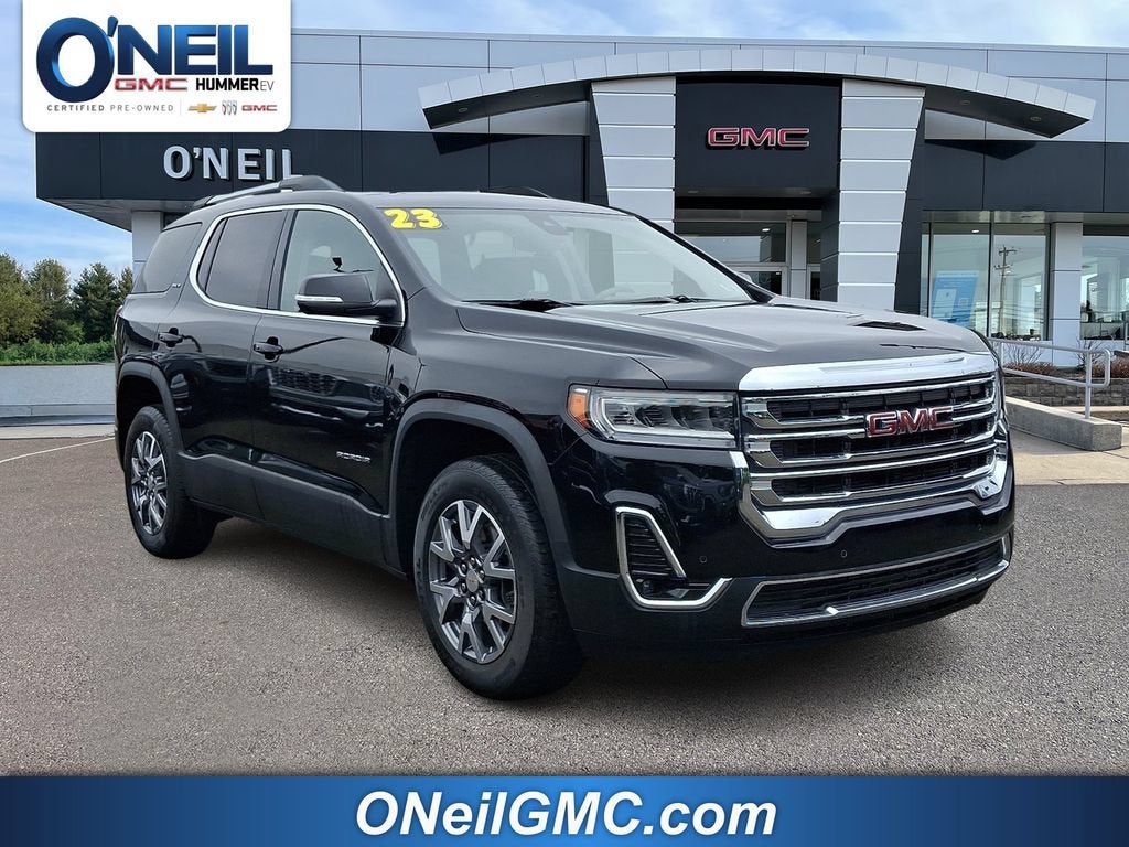 2023 GMC Acadia SLT