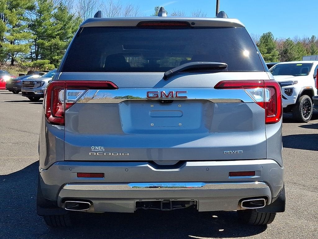 2023 GMC Acadia Denali