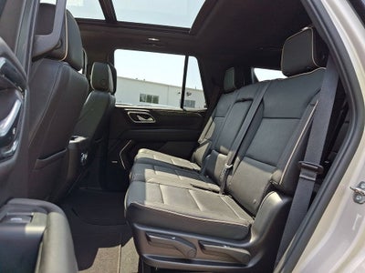 2023 GMC Yukon SLT