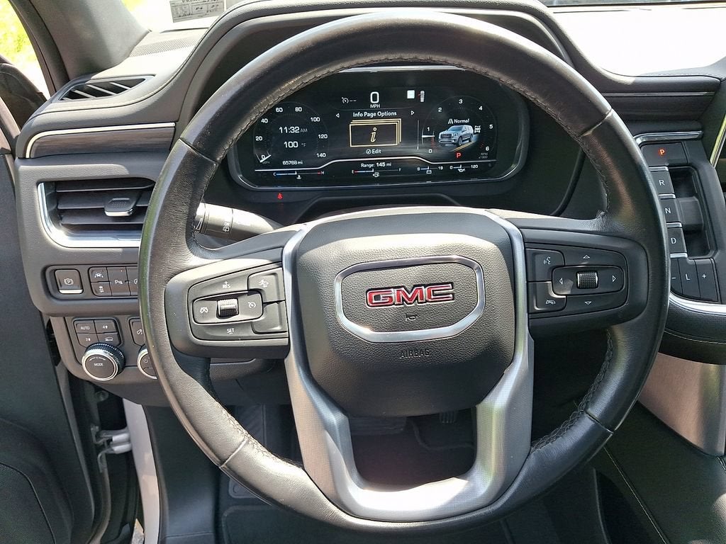 2023 GMC Yukon SLT