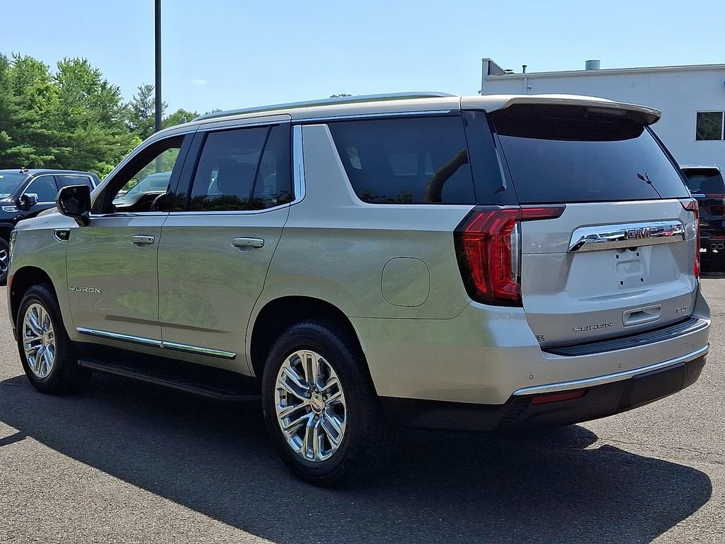 2023 GMC Yukon SLT