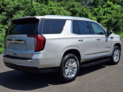 2023 GMC Yukon SLT