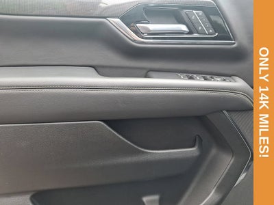 2025 GMC Yukon Elevation