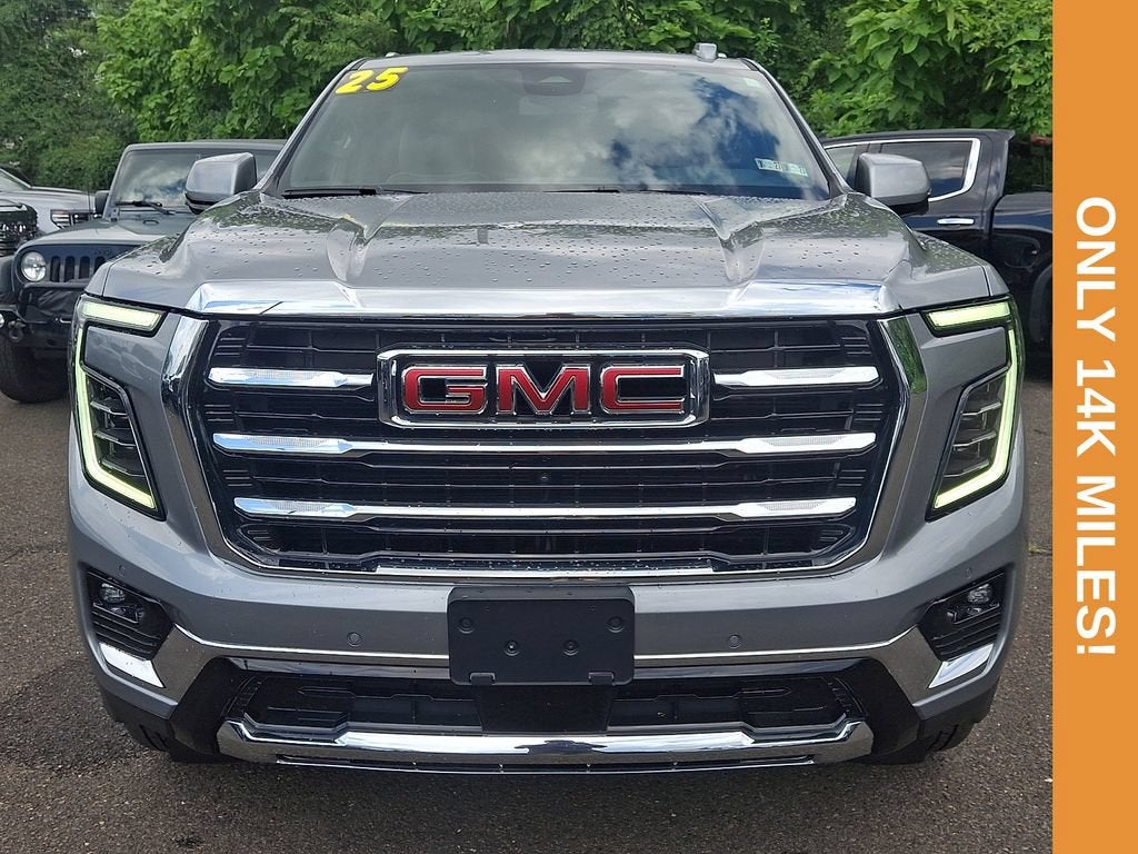 2025 GMC Yukon Elevation