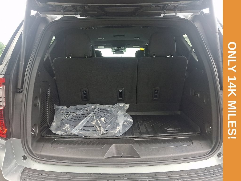 2025 GMC Yukon Elevation