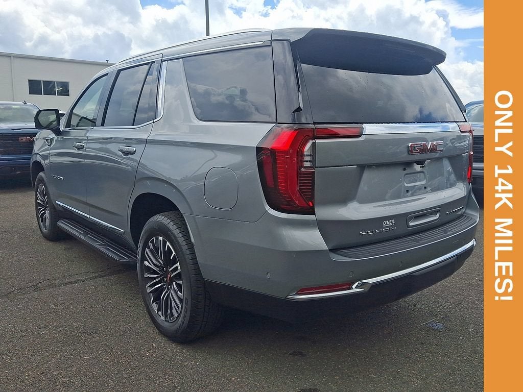 2025 GMC Yukon Elevation