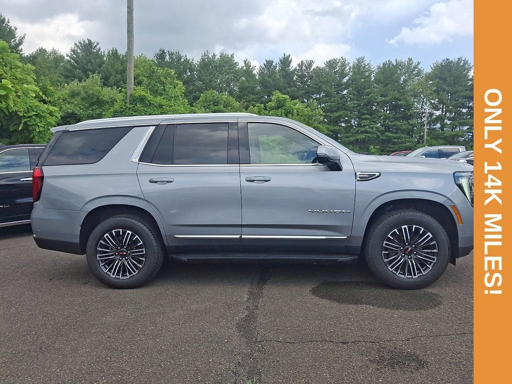 2025 GMC Yukon Elevation