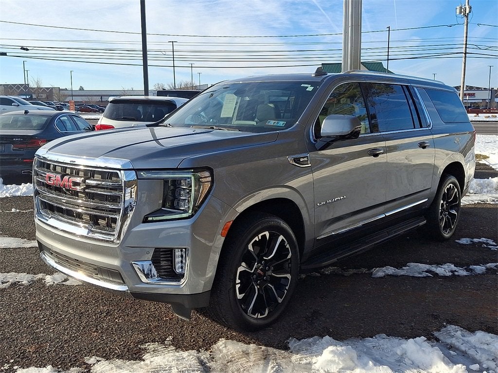 2023 GMC Yukon XL SLT