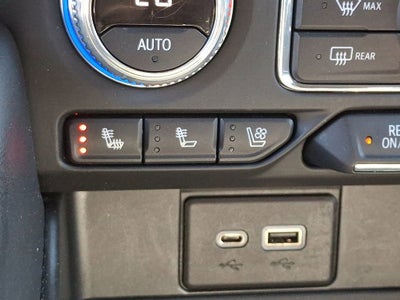 2022 GMC Yukon XL SLT