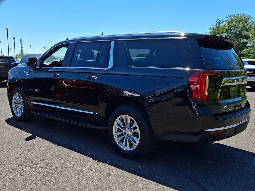2022 GMC Yukon XL SLT