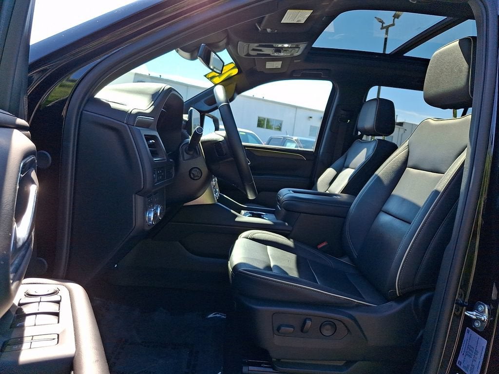 2024 GMC Yukon XL SLT