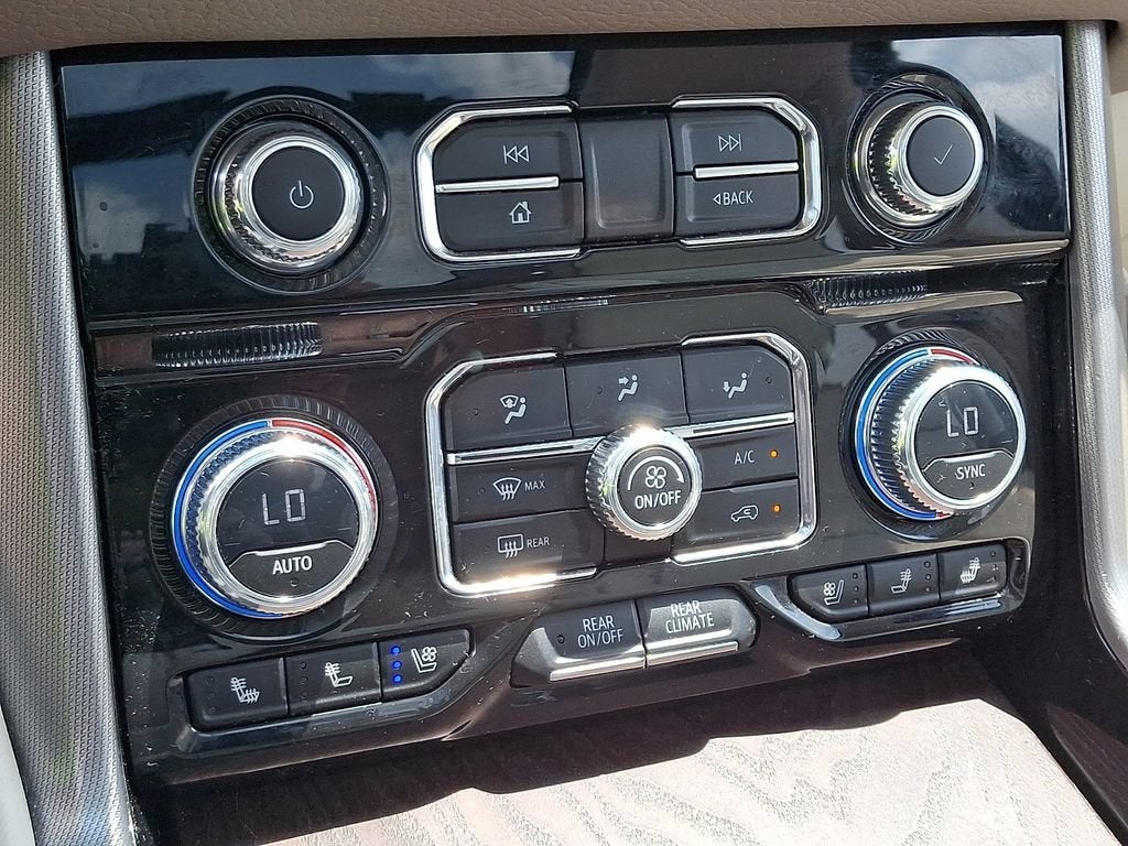 2023 GMC Yukon XL Denali