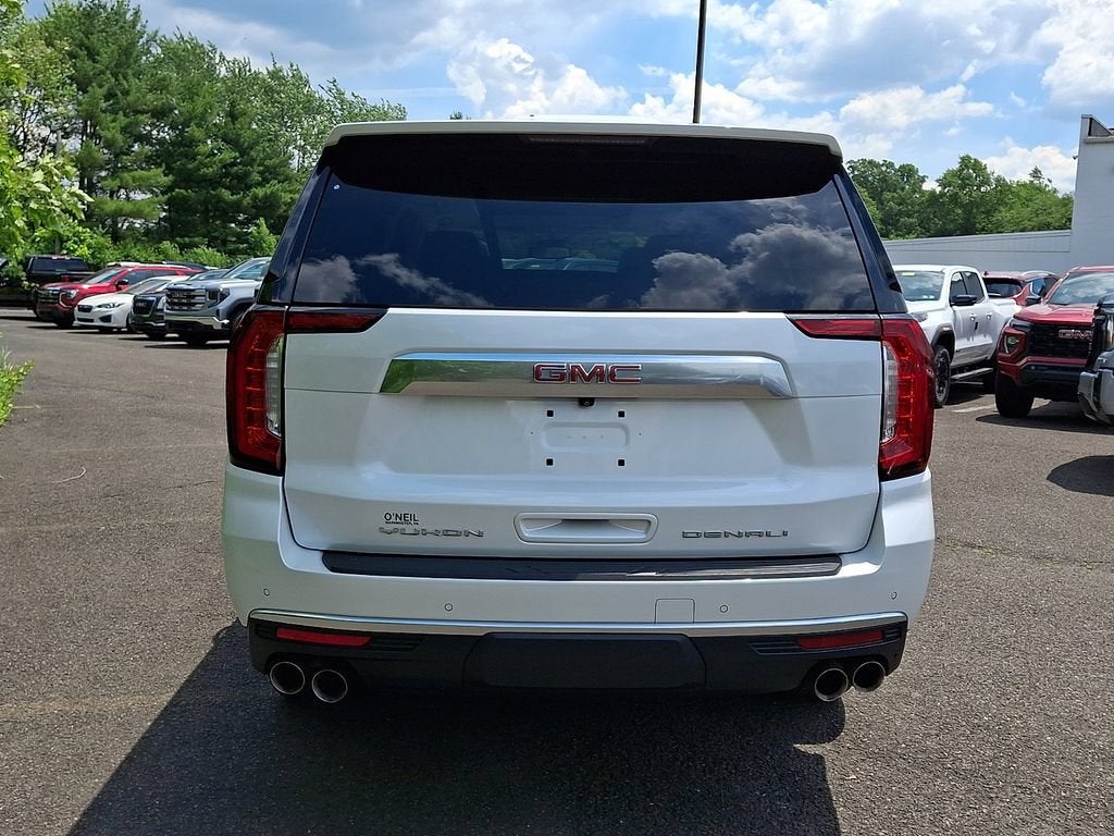 2023 GMC Yukon XL Denali