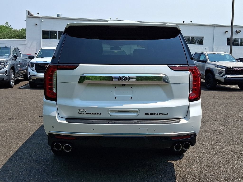 2022 GMC Yukon XL Denali