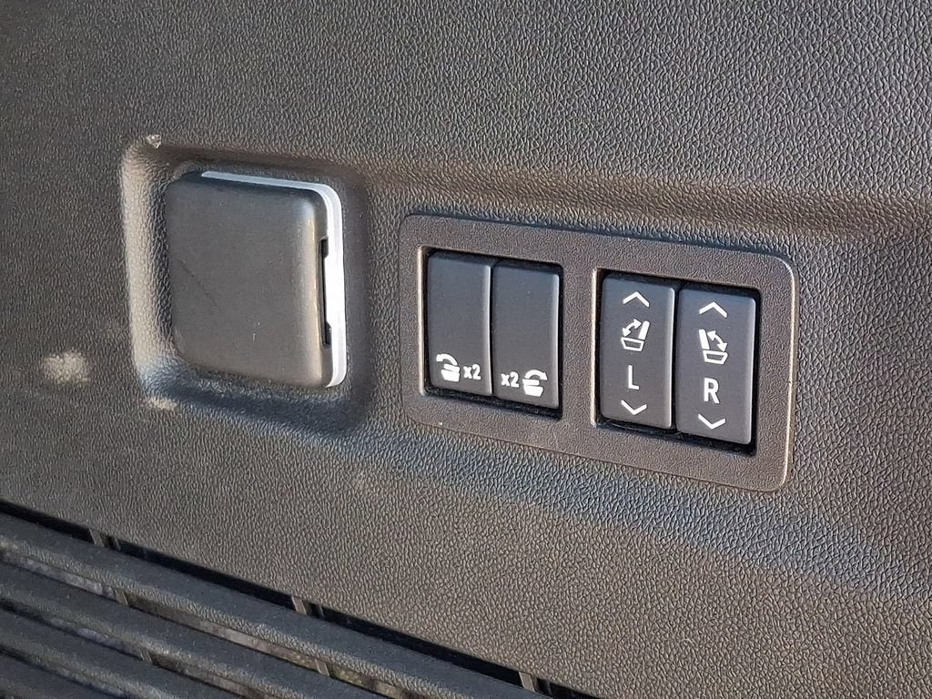 2025 GMC Yukon XL Denali Ultimate