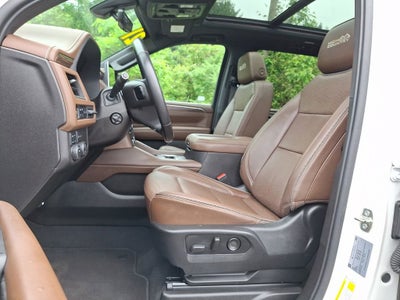 2021 Chevrolet Suburban High Country