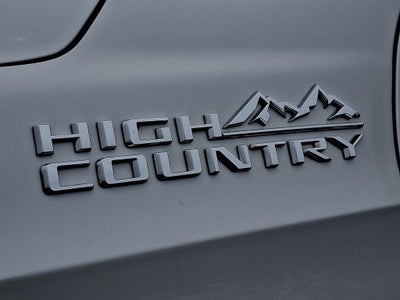 2021 Chevrolet Suburban High Country