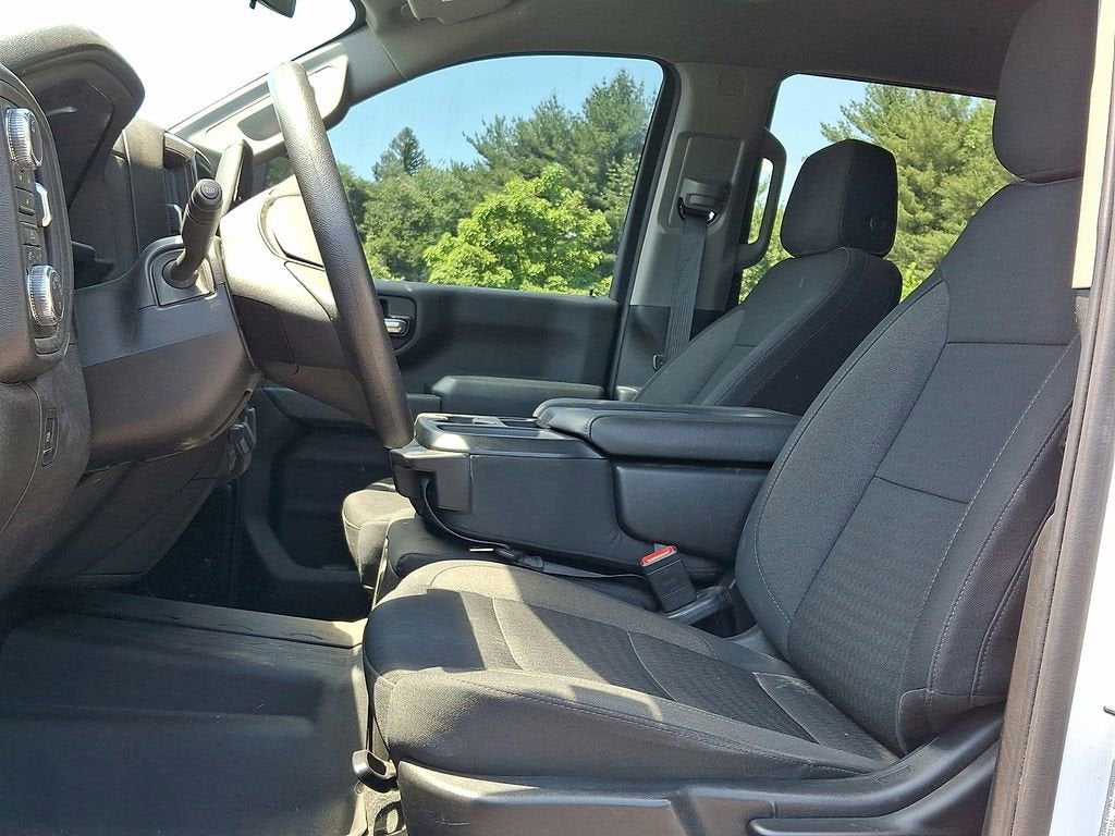 2025 GMC Sierra 2500 HD Pro