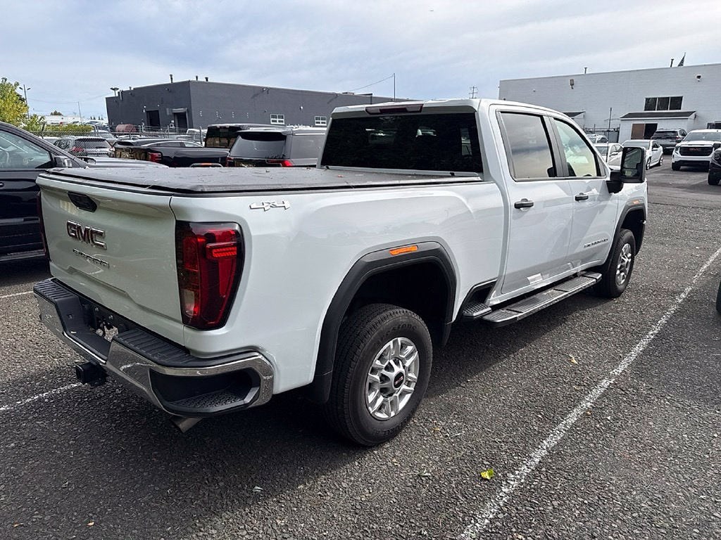 2025 GMC Sierra 2500 HD Pro
