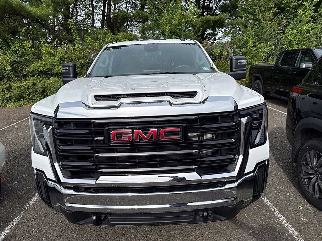 2025 GMC Sierra 2500 HD Pro