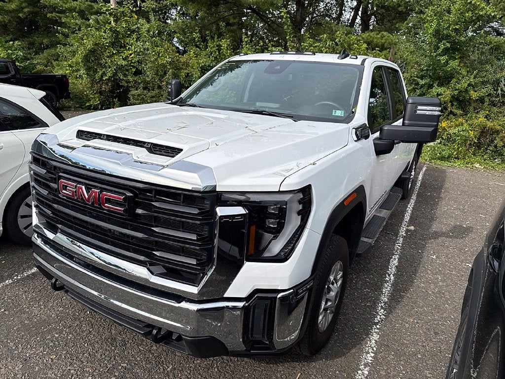 2025 GMC Sierra 2500 HD Pro