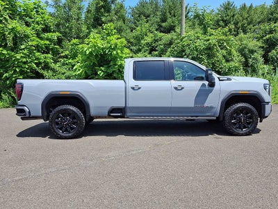 2025 GMC Sierra 3500 HD AT4