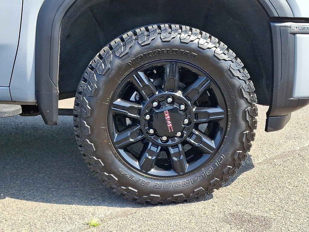 2025 GMC Sierra 3500 HD AT4